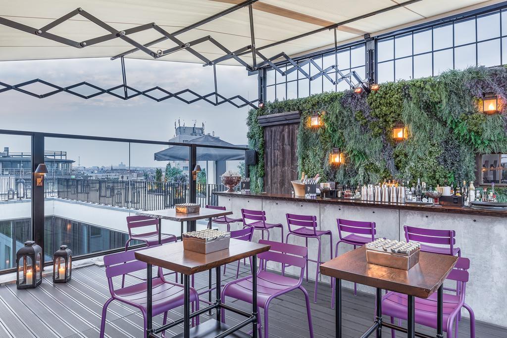 โรงแรมซู เบอร์ลิน ภายนอก รูปภาพ The rooftop bar